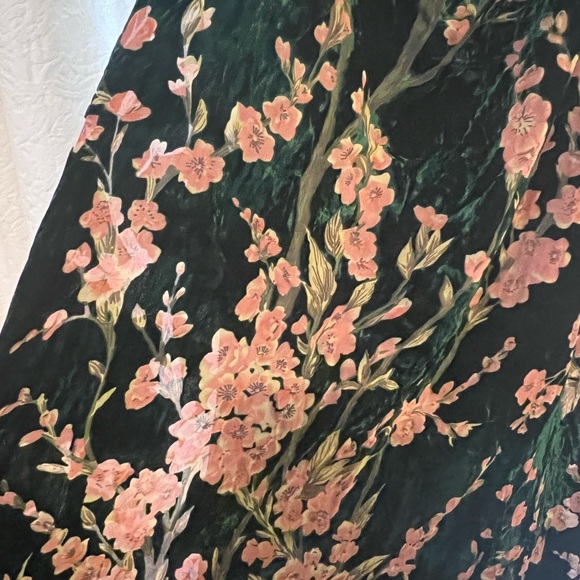 Lulu's | Dresses | Lulus Bloom In Mind Emerald Floral Print Velvet  Strapless Maxi Dress | Poshmark